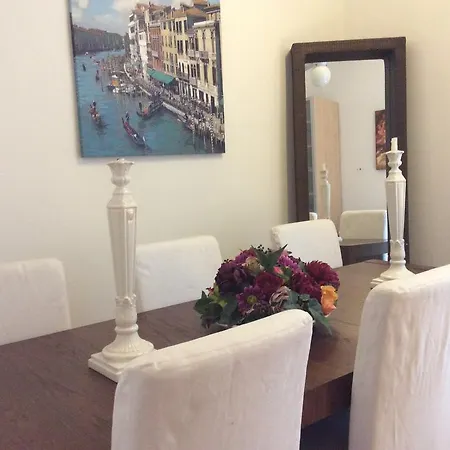 Apartment Corso Como Milan